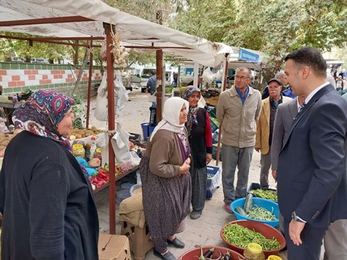 Kaymakamımız Sn. Musa AYYILDIZ Bardat Yaylasına ziyarette bulunup vatandaşlarla bir araya geldi.